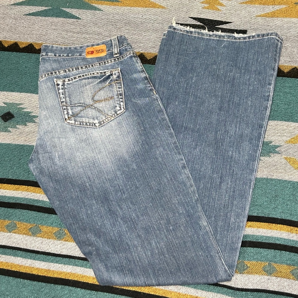 Women’s Buckle Jeans